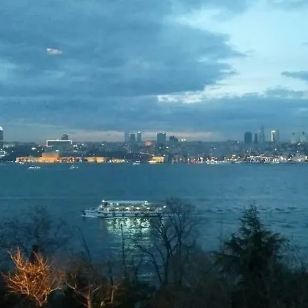 The Bosphorus Perch Apartamento *